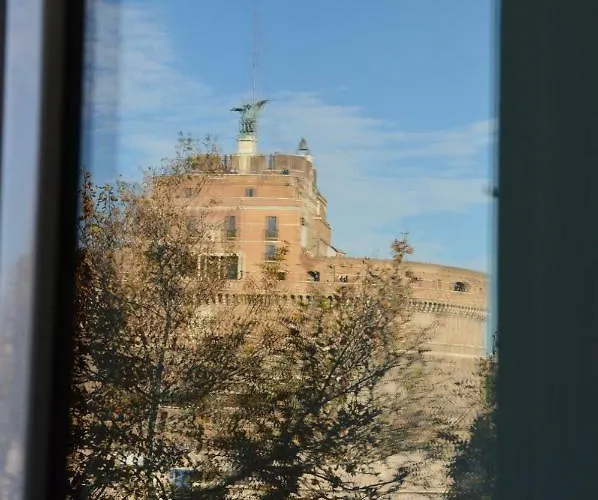 Appartamento Finestra Su Castel Sant'angelo