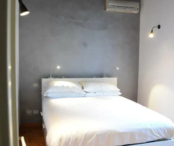 Appartamento Finestra Su Castel Sant'angelo