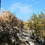 Finestra Su Castel Sant'angelo Rome